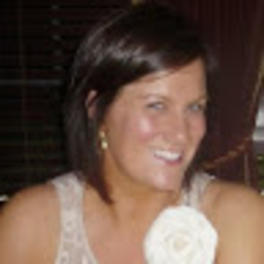 Meet your Posher, Courtney